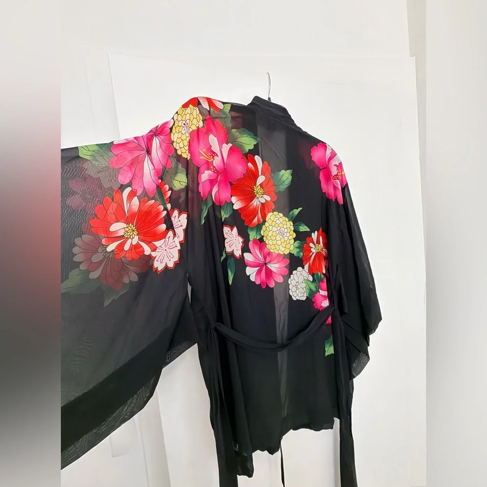 Victoria Secret Satin Short Robe Floral Black - Picture 5 of 6
